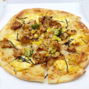 スーパータイヨーのオリジナル商品ピザ